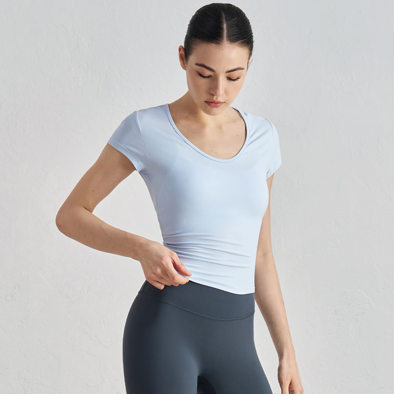 Women's Waist-Cinching Athletic Yoga Tee