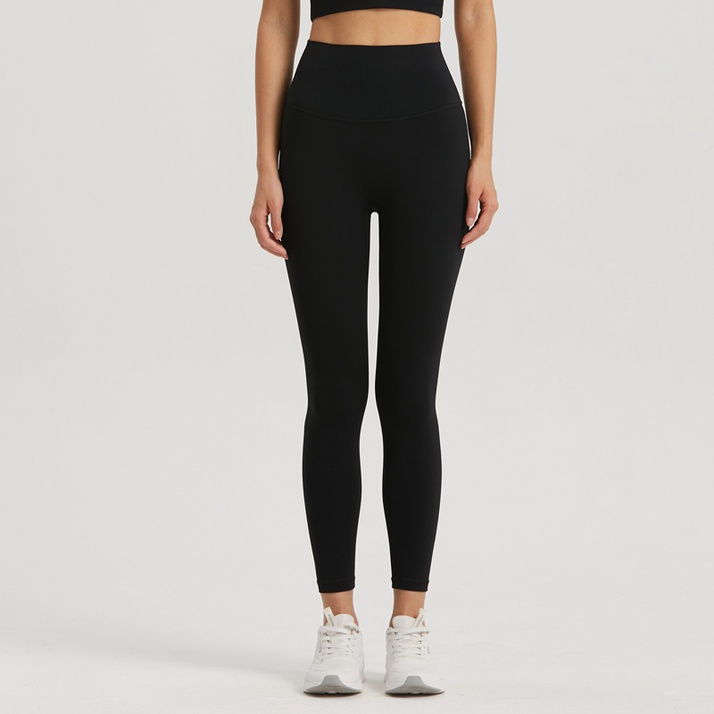 Untamed peach hip lifting and abdominal tightening sports leggings